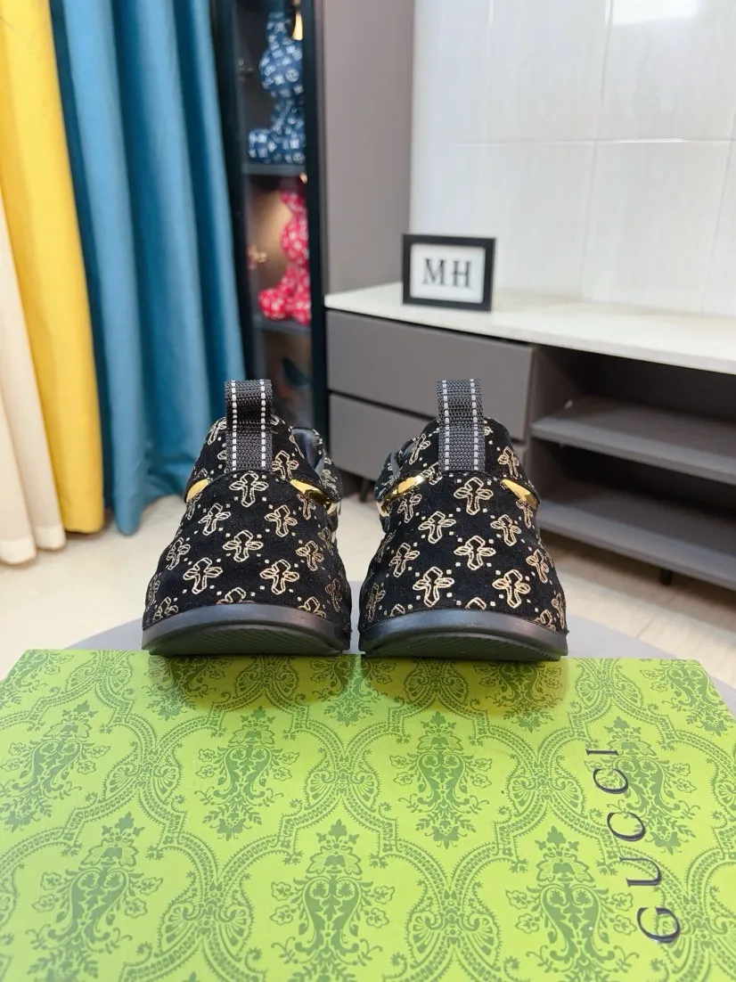 Men's shoes 💰560🌹🌹【GUCCI】pop-top casual sneakers with daddy outsole, breathable and comfortable, easy to walk, a versatile style for trendy men, upper with cowhide edged outsole design➕genuine leather lining➕Gucci's popular original outsole, sports and running style, super comfortable. Code number 38-44